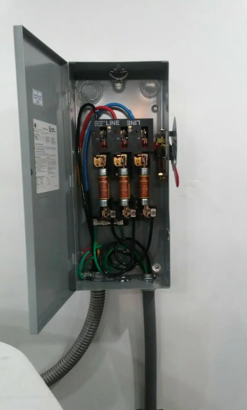 Three-phase disconnect switch installed for Electrical Wiring & Rewiring in Monahans